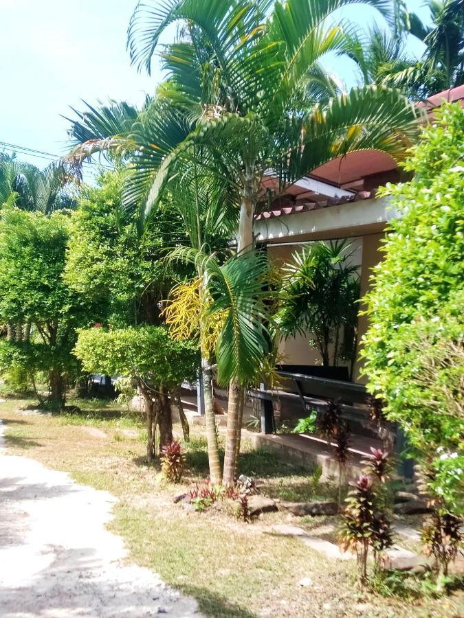 Klong Khong Garden Hotel Koh Lanta Bagian luar foto