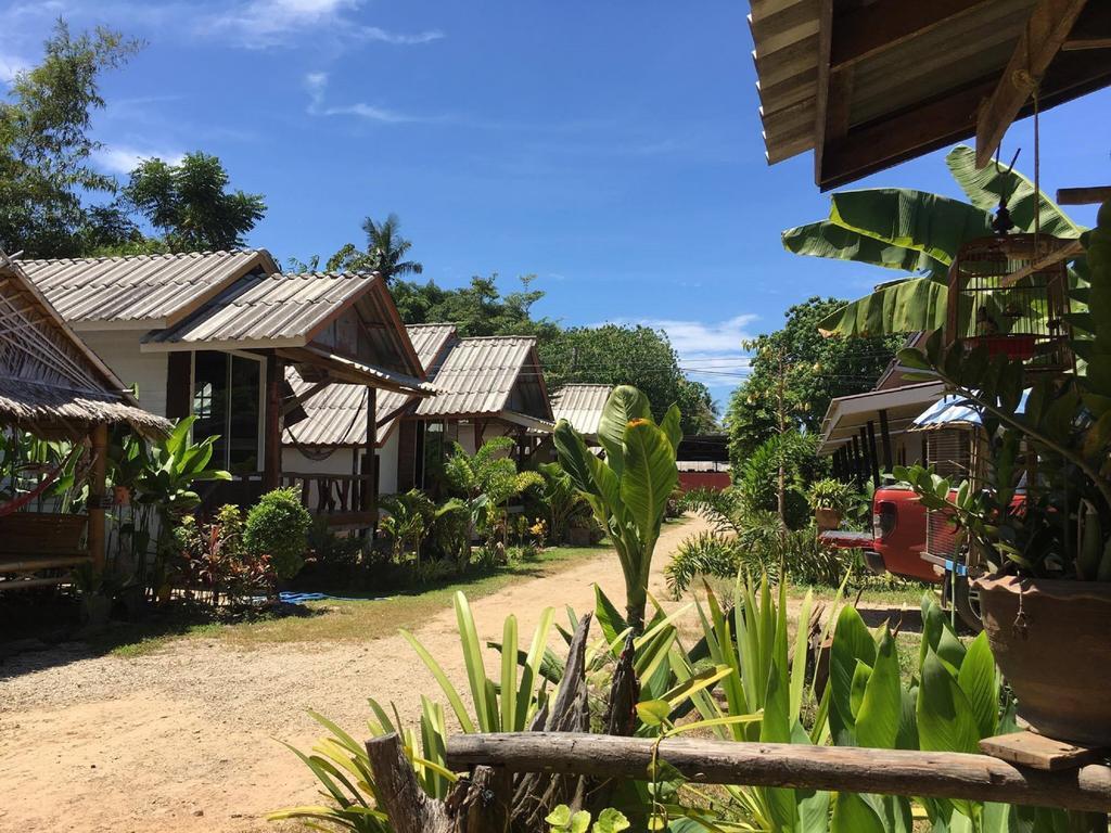 Klong Khong Garden Hotel Koh Lanta Bagian luar foto