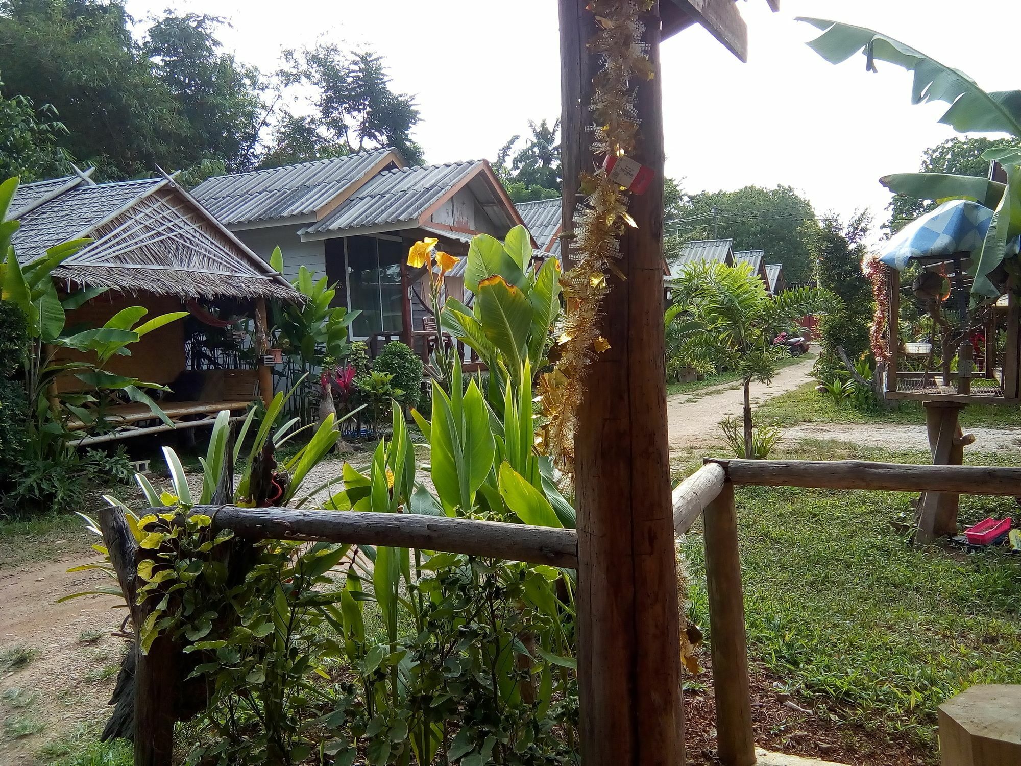 Klong Khong Garden Hotel Koh Lanta Bagian luar foto