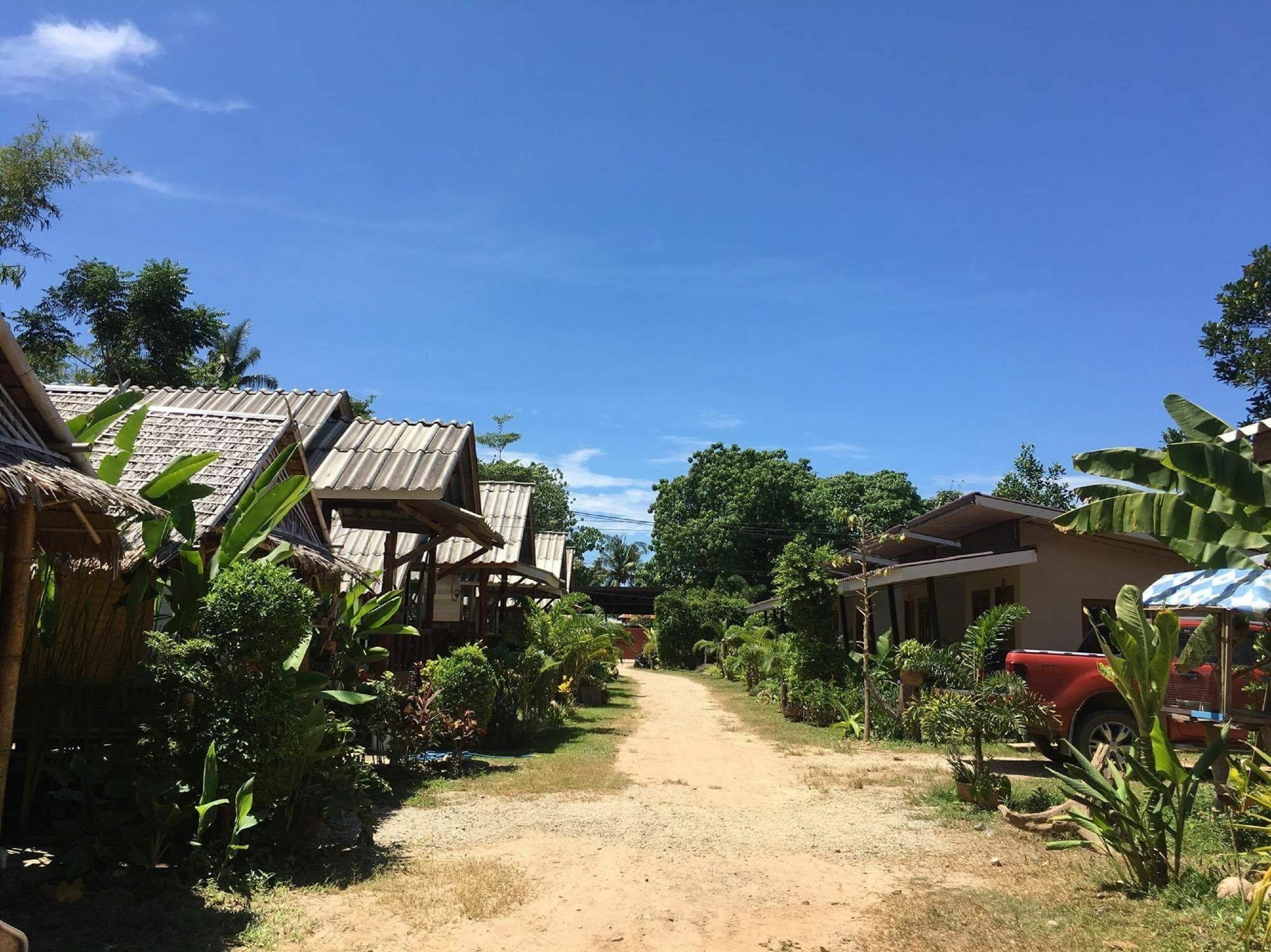 Klong Khong Garden Hotel Koh Lanta Bagian luar foto