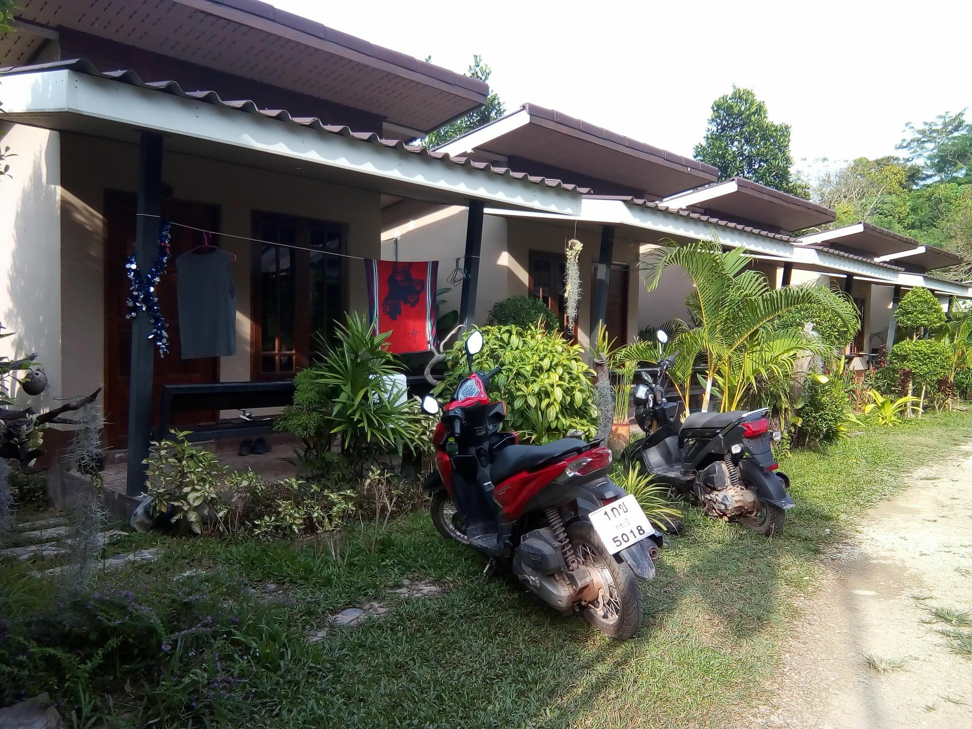 Klong Khong Garden Hotel Koh Lanta Bagian luar foto