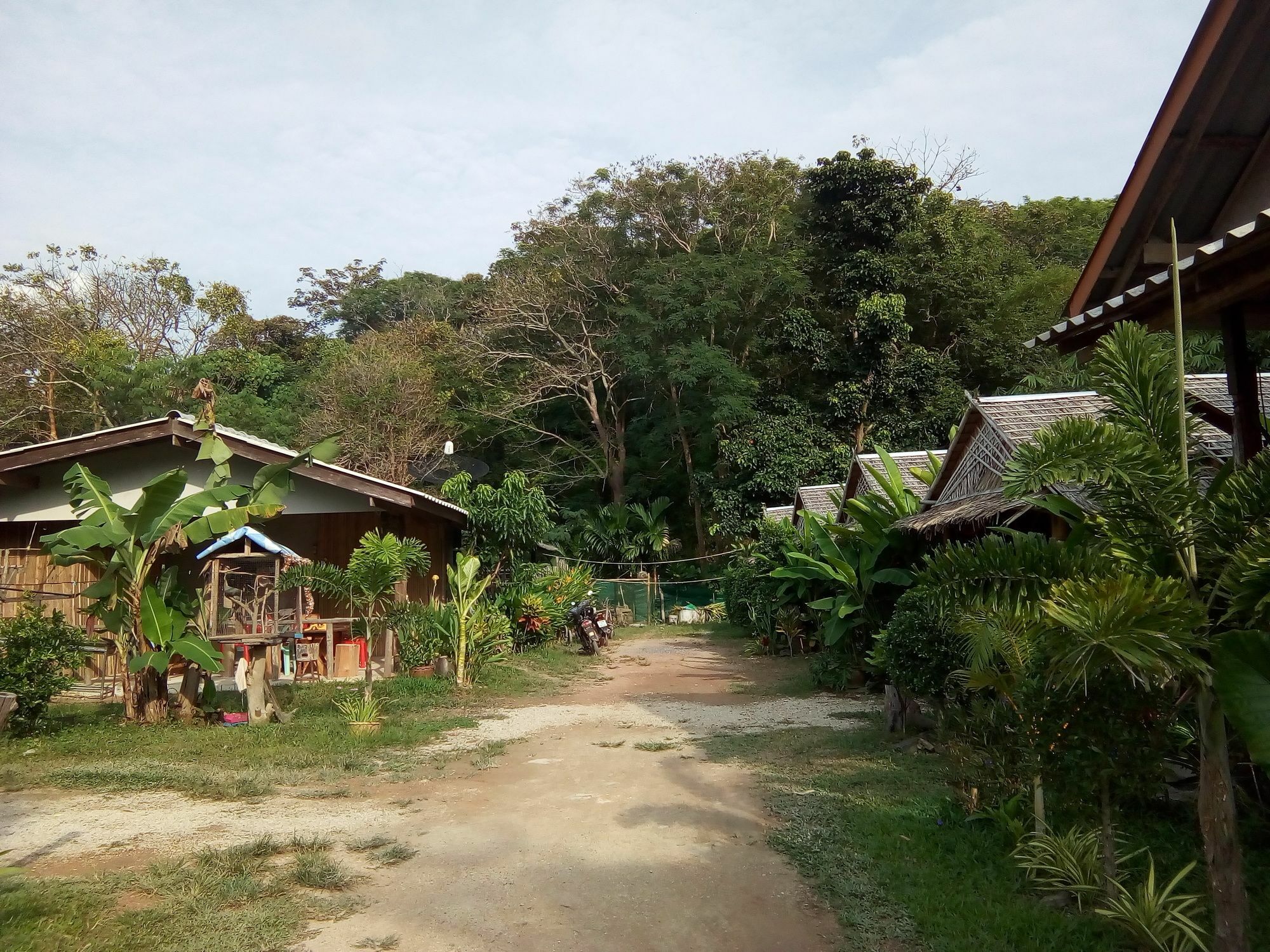 Klong Khong Garden Hotel Koh Lanta Bagian luar foto