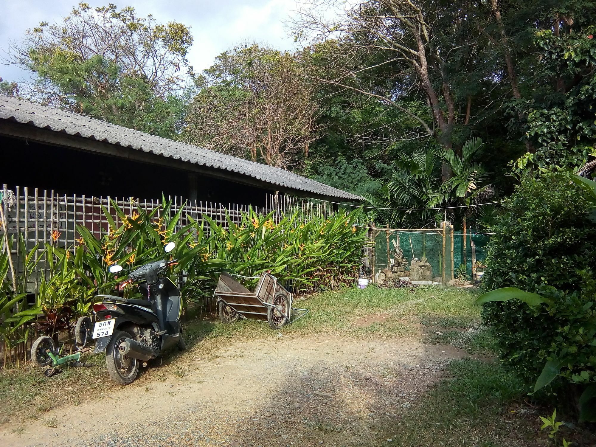 Klong Khong Garden Hotel Koh Lanta Bagian luar foto